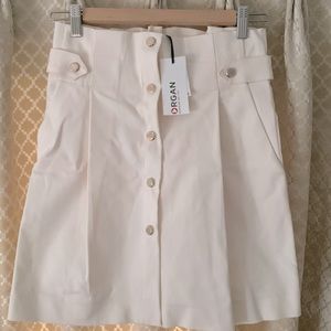Perfect cream colored skirt, size 4 (36), brand NEW with tags